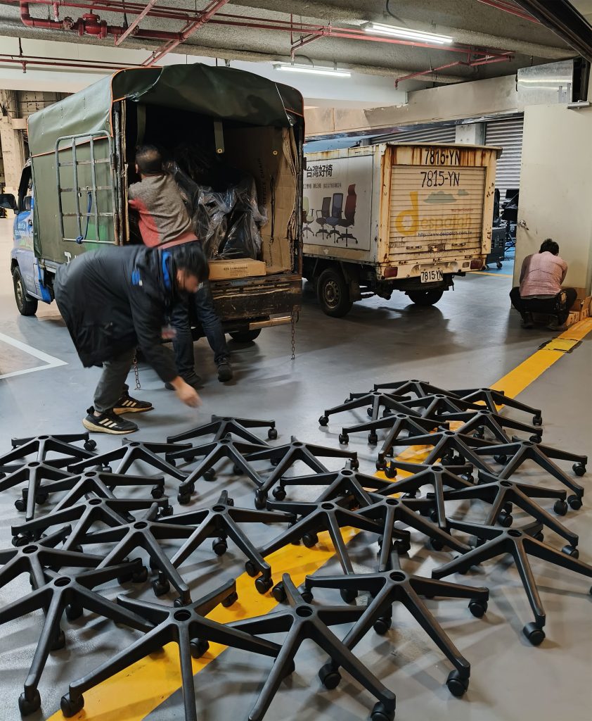 上百張招財貓 819 進駐遊憩公司！