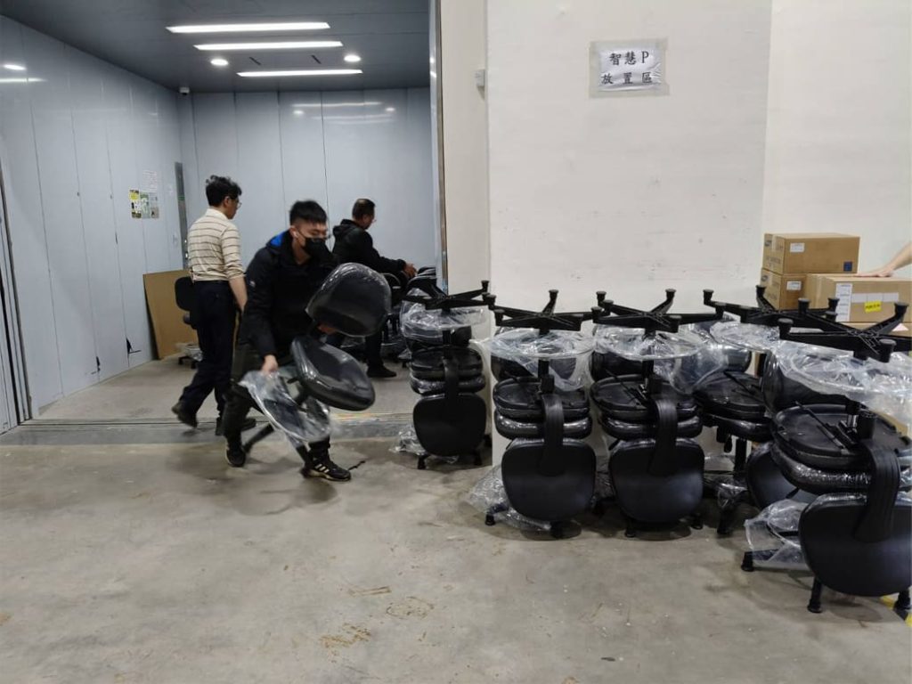 高腳椅 105 大量出貨