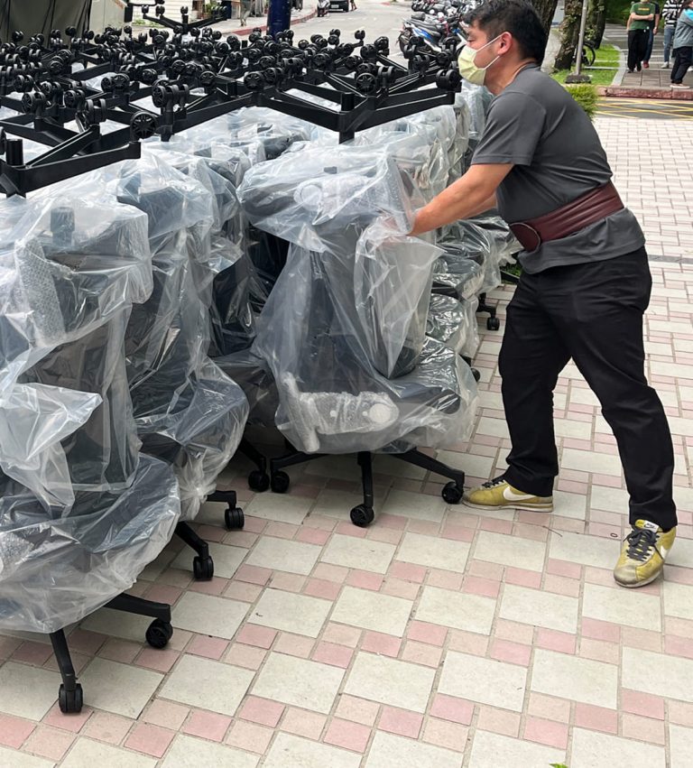 企業辦公椅汰舊換新案例